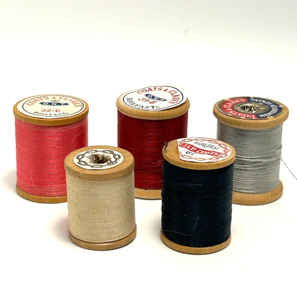 Vintage Thread On Wooden Spools Lot Of 30 - Picture 7 of 10